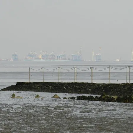 Sea Breeze * Burhave
